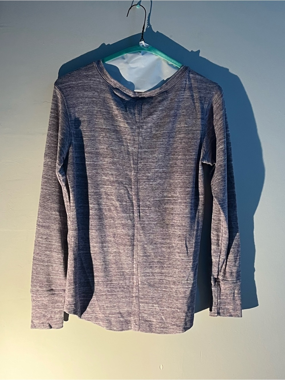 *2 PAIRS* Long Sleeve Thermal Tops w/ quarter buttons - Picture 5 of 5